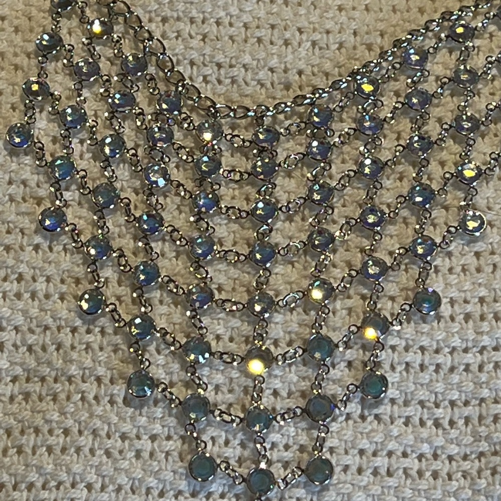 NWOT Touchstone aurora borealis bib necklace